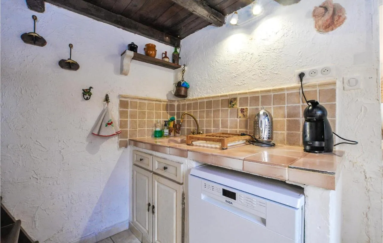1 Bedroom Lovely Home In Menton