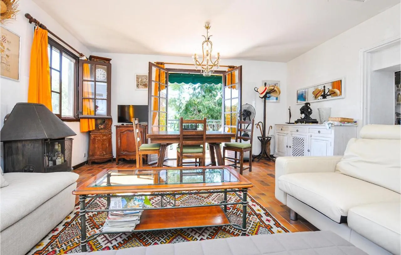 1 Bedroom Lovely Home In Menton 0*,